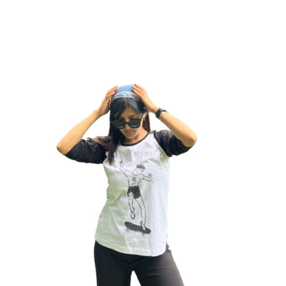 Basic T-Shirt - Image 3